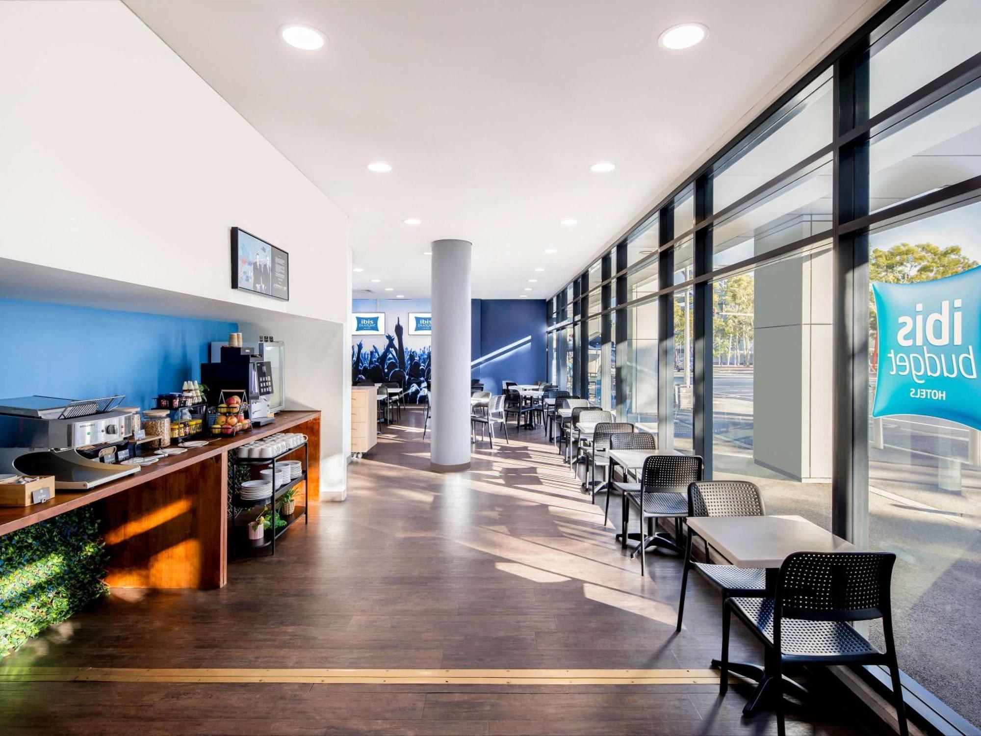 Ibis Budget Sydney Olympic Park Exterior foto